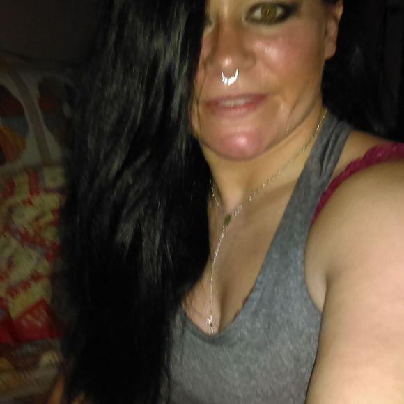 Meet your Posher, Brandee - Picture 1 of 1